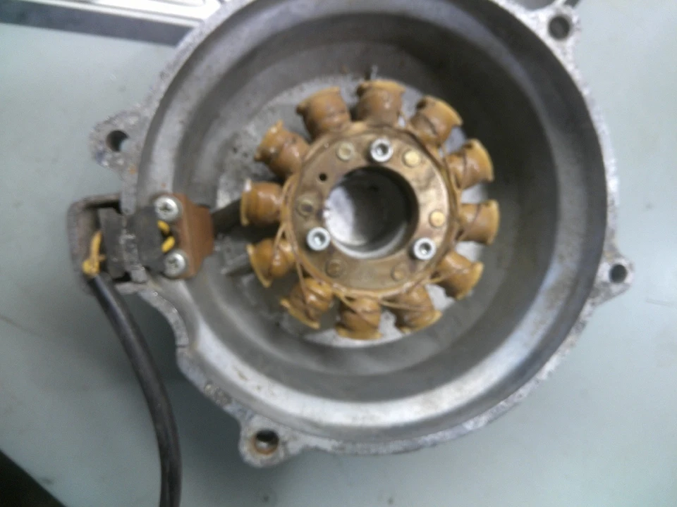 Kawasaki KZ 650 1981 1982 estator CSR 650 LTD ESTATOR ESTATOR ESTATOR CUBIERTA DEL MOTOR 500? Foto 2 de 4