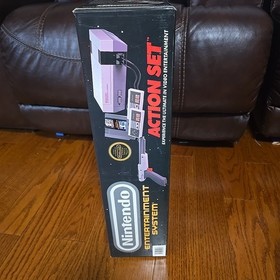 RARE  Nintendo NES Action Set Console Complete In Box NES-001 CIB Tested 1989 