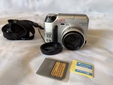 Olympus CAMEDIA C-700 Ultra Zoom 2.1MP Digital Camera Card included