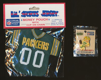 VINTAGE LIL' BRATS SPORTS PACKERS PIN & JERSEY MONEY POUCH CLIP ON CHAIN NEW