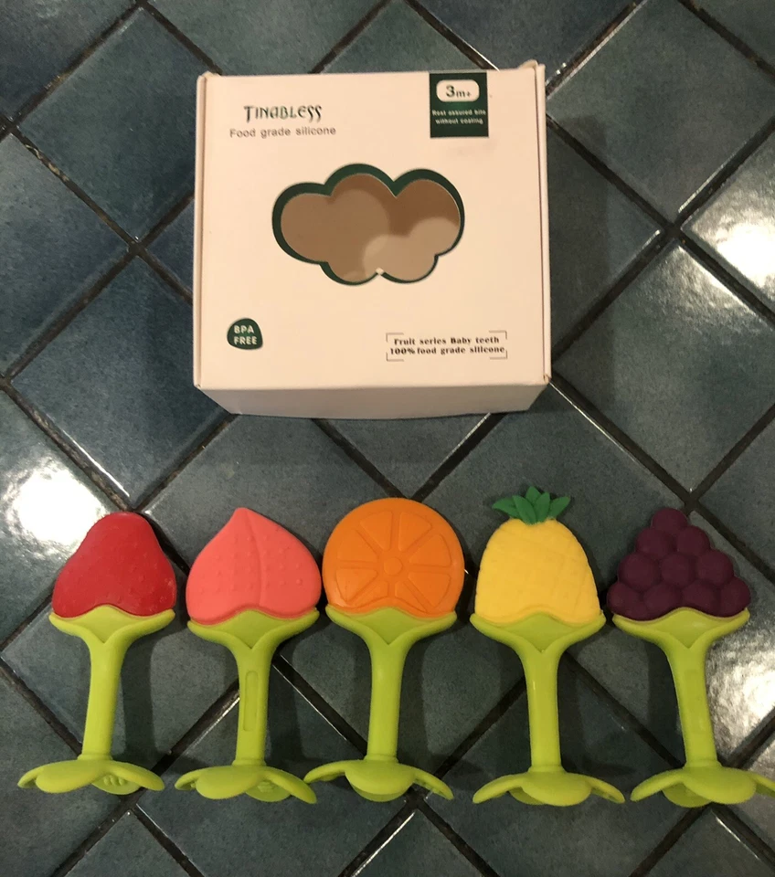 Paquete de 5 juguetes para la dentición infantil Tinabless juego de frutas para la dentición sin BPA ¡BUC! Foto 2 de 4