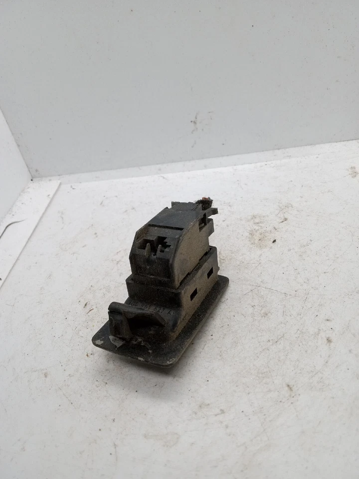 Interruptor de ventana de puerta trasero izquierdo Dodge Charger 2013-201768110863AB Foto 3 de 4