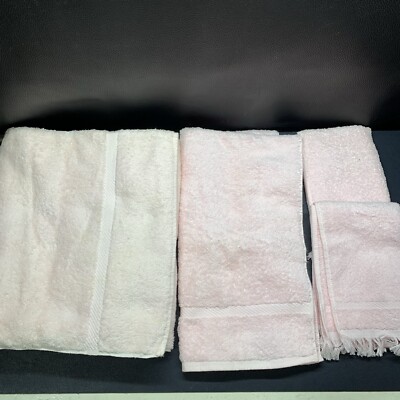 Vintage Royal Velvet By Fieldcrest Bath Towel, Hand Towel Wash Cloth Set  USA