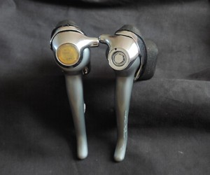GROUPE SHIMANO 600 Tricolor 6400 EUR 120,00 - FR