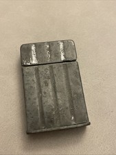 ancien briquet à essence