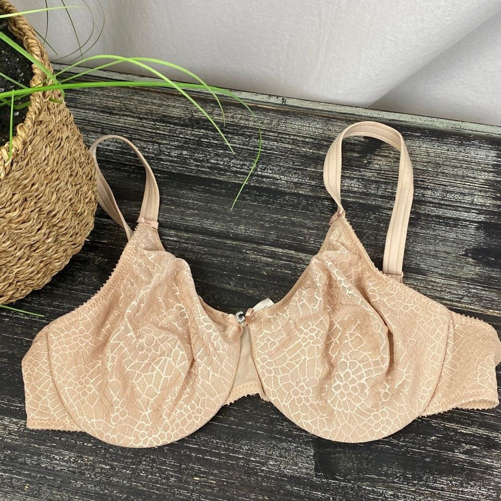 Chantelle Norah Nude Unlined Underwire Bra 34D - Gem