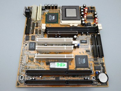 PCPartner/Manli 35-8861-00-01 Apollo Pro Sockel 370 mit Intel Celeron 366MHz CPU