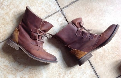 moda in pelle tan ankle boots