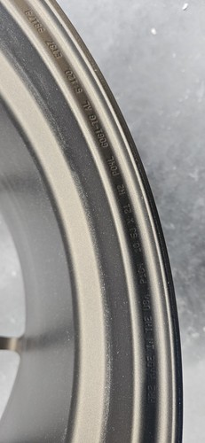2 HRE 21x10.5 wheels P104 - Picture 6 of 7