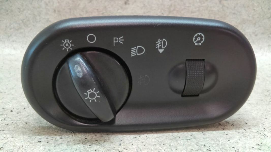 Headlight Switch W/Fog Fits 2000 2001 2002 2003 2004 2005