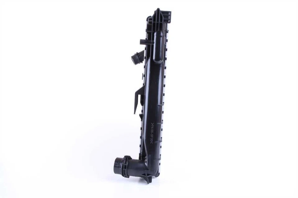 Radiador compatible con BMW Z4 335i 135i 2007-2016 Nissens North America Inc. Foto 2 de 4