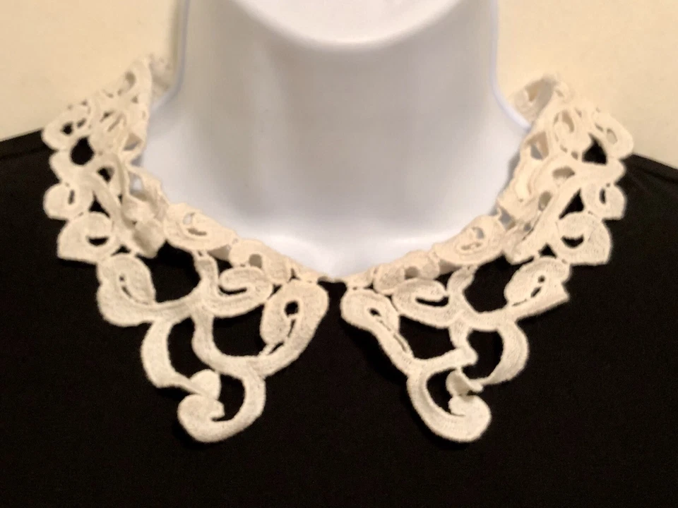 EUC Retro Goth Forever 21 B&W Lace Crochet Peter Pan Collar Fit & Flare Dress L - Image 3 of 4