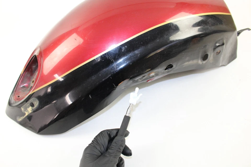 04-07 Guardabarros trasero Triumph Rocket 3 III Foto 3 de 4