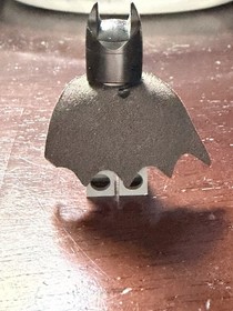 Lego Super Heroes: Batman I: Batman - Dark Bluish Gray Suit bat024 Set 7888