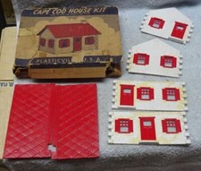 Vintage - USA Made - PLASTICVILLE - CAPE COD House KIT - HP-9 - w Box - PARTS