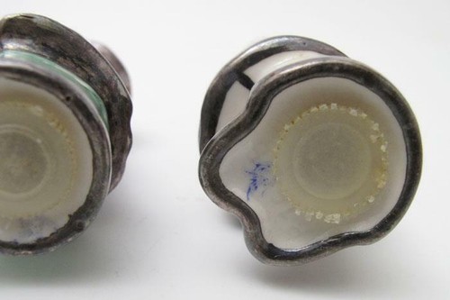 VINTAGE HUMMEL GOEBEL BOY & GIRL FIGURAL SALT & PEPPER SHAKERS BEE MARK S&P - Picture 7 of 7