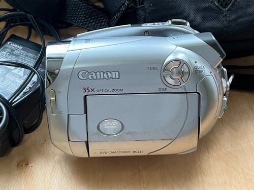 Camcorder CANON / Video Recorder - Picture 6 of 17