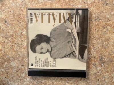 Triste Sina Amalia Rodrigues Audio CD 