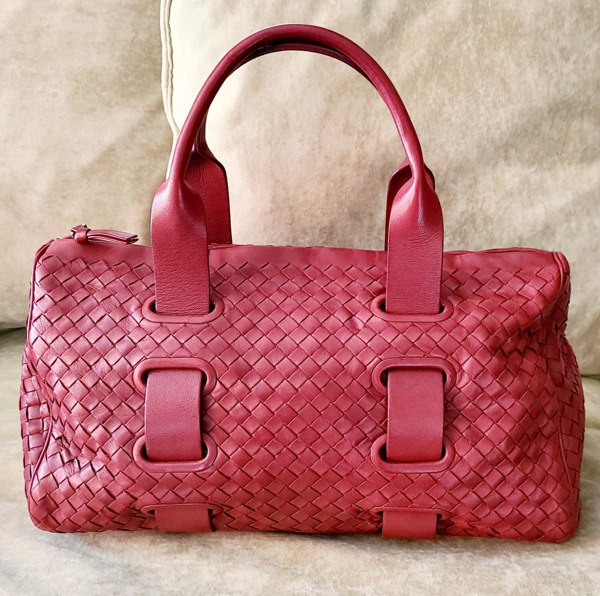 BOTTEGA VENETA Mens Duffle Bag Barolo Intrecciato Leather