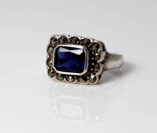 Beautiful Sterling Silver Blue Cubic Zirconia Marcasite Ring Size 7.5 - 910