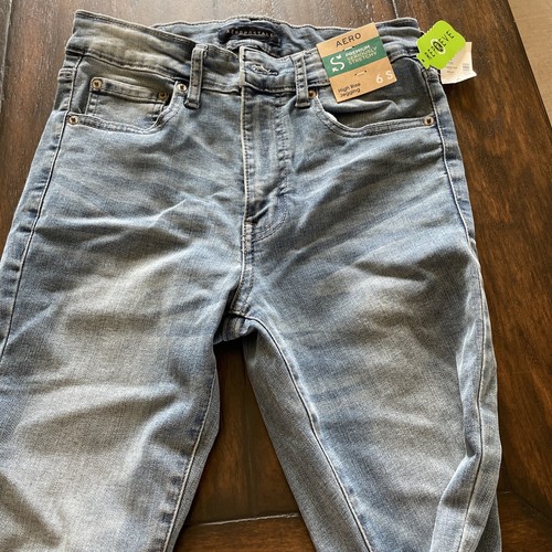 NWT Aeropostale High Waisted Jegging Jeans Seriously Stretchy Blue Size 6s