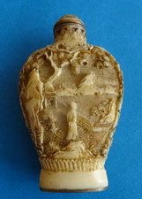 SNUFFBOTTLE - SCHNUPFTABAKFLASCHE - WEISSLACK - GESCHNITZT - SIGNIERT - CHINA