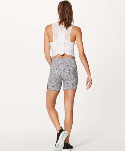 *Lululemon* Train Times Short in "Ditsy Daisy White Black", size 4 - HTF!! - Picture 4 of 11