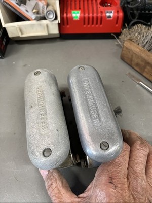 VINTAGE OFFENHAUSER VALVE COVER  BREATHER