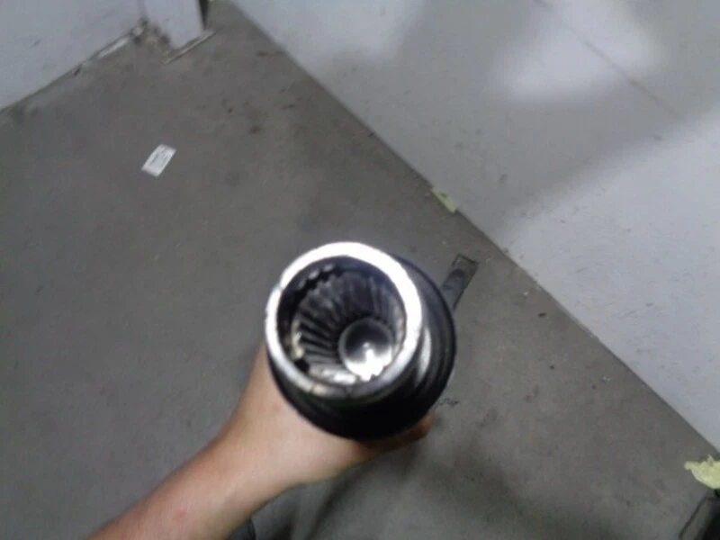 Rear Central Drive Shaft for Subaru Legacy V Station Wagon (BR) 4164013 - Image 3 of 4