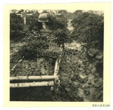 Orig. Foto Grab Soldat Sich.Rgt.107 Posadnikoff Ostroff WOLCHOW Russland 1943