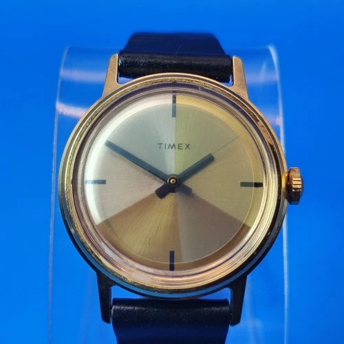 Vintage 1974 Timex 30mm Mechanical Wind Women's Watch Leather Strap (France)