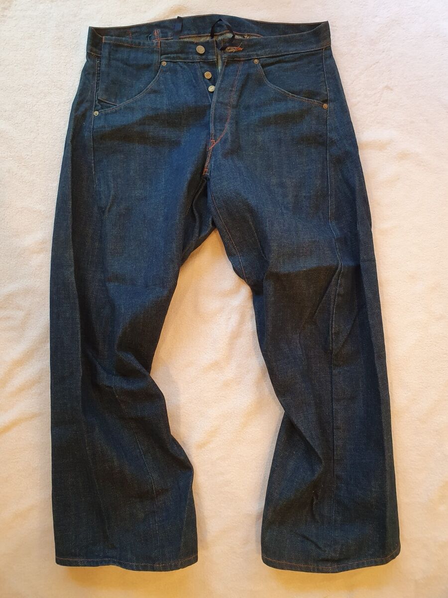 Levi's Red 1st Giant baggy wide 3D engineered denim fresh Levi's Red 1st Giant baggy wide 3D engineered denim fresh