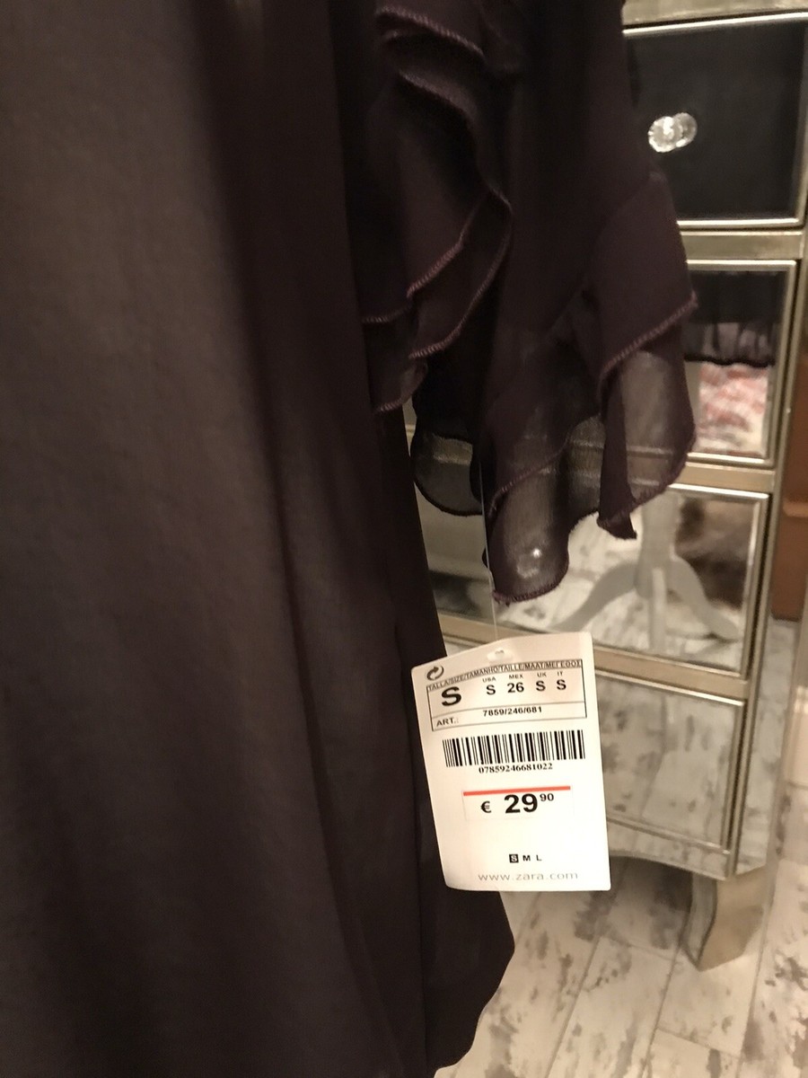 493948_3 493948_3