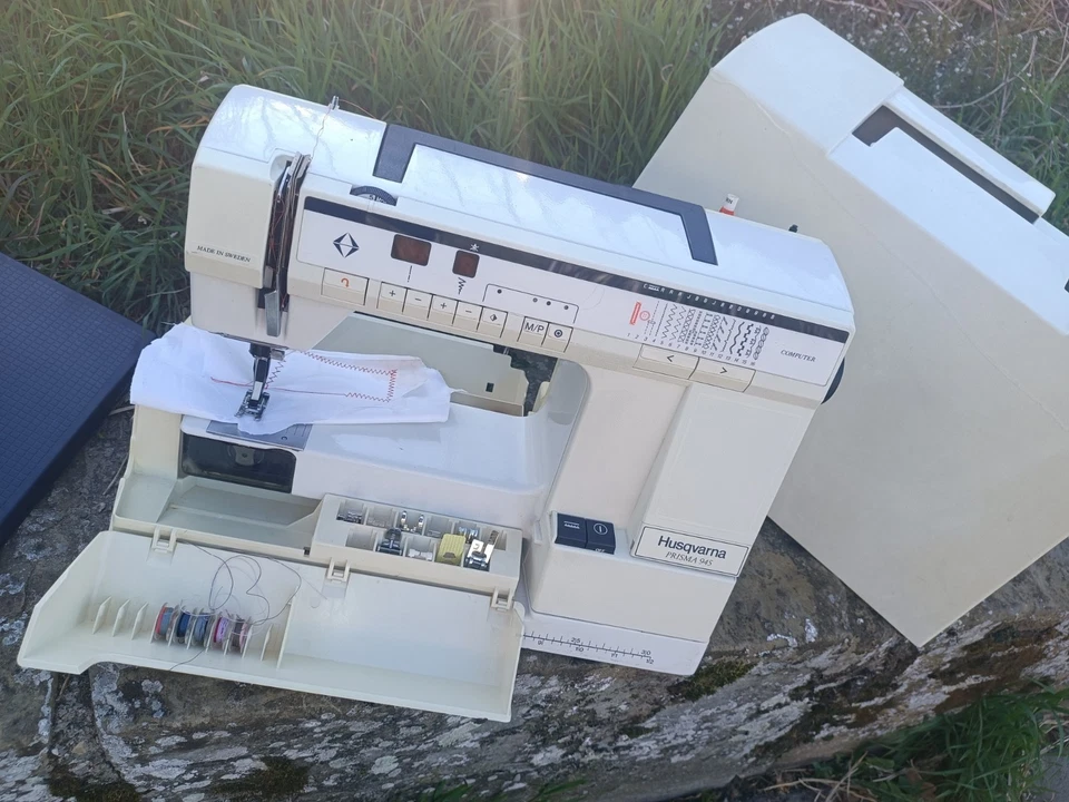 Nähmaschine HUSQVARNA  PRISMA 945 COMPÜTER  Leder Jeans Seide Baumwolle - Bild 3 von 4