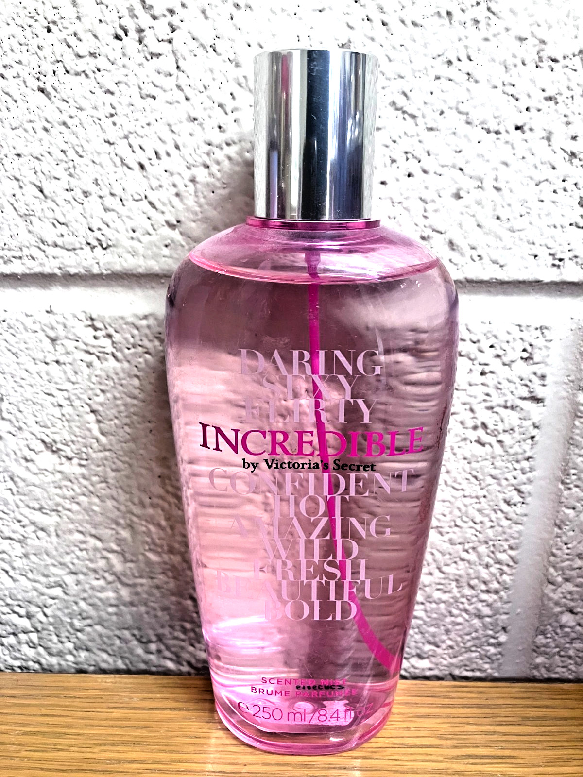Women's  8.4oz Super Rare New