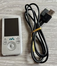 SONY Walkman NW-S636F 4GB Digital Audio Player Silver with Charging cable Japan