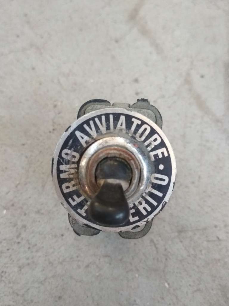 Picture 1 of 5