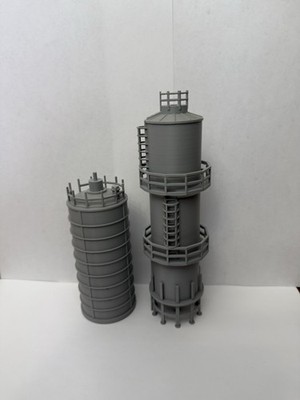 HO Scale Fuel Tank Storage Silos/ 1:87 Gauge - Prebuilt Models - Assembled