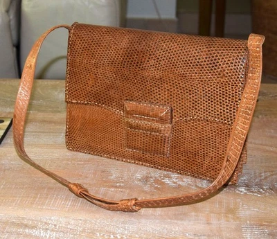 Sac à main ancien en véritable peau serpent cousu main ❤ des années 1960 - 70 - Photo 1/4