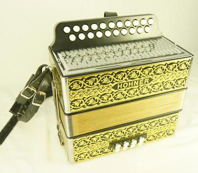 Hohner Diatonic Accordion 2915 De Luxe Vienna Sol/Do (G/C