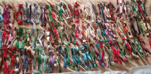 Vintage Embroidery Stitching Thread Needle Work Job Lot Bundle Starter Set 170+ - Picture 12 of 14