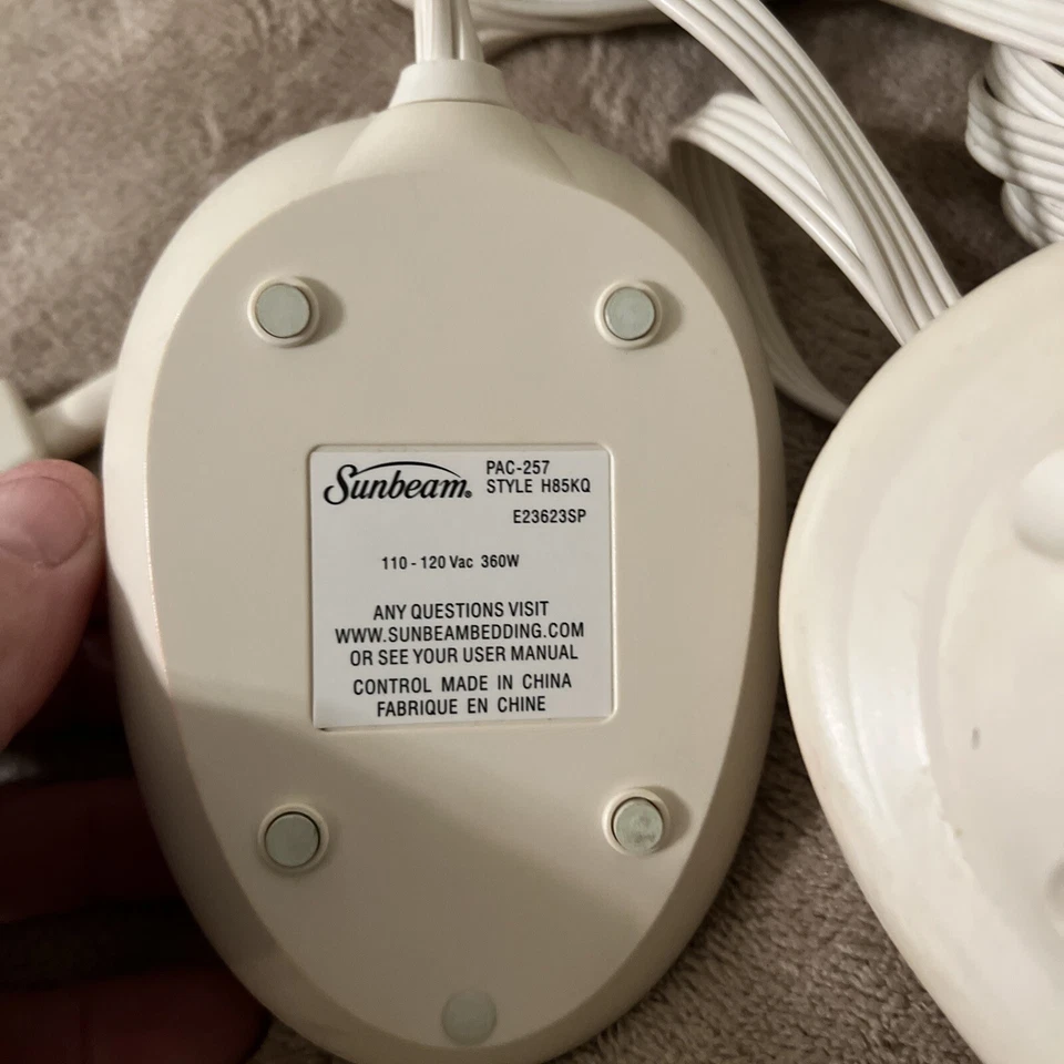 "Manta térmica Sunbeam 84"" X 100"" marrón" Foto 3 de 3