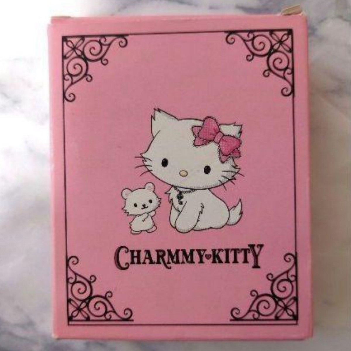 Zippo Lighter Charmy Kitty Limited Edition of 500 Pieces Brand 