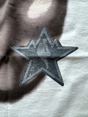 Travis Scott All Star Weekend Tee Cream Size Medium Rare - Picture 3 of 6