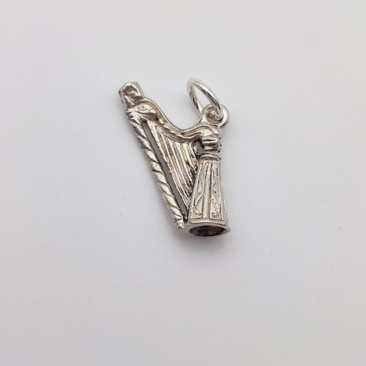 Vintage 925 Sterling Silver Harp Charm Pendant UK