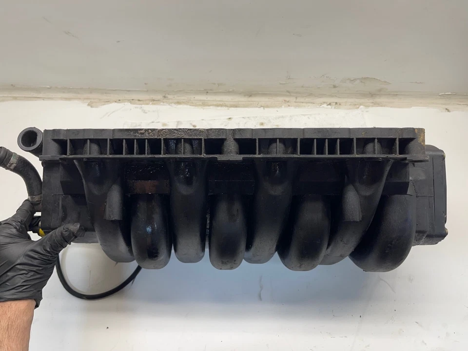 OE 2004 LAND ROVER RANGE ROVER L322 4,4 L V8 MOTOR COLECTOR DE ADMISIÓN DE AIRE Foto 2 de 4