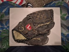 Louisville Slugger TPS Helix HS1300 Leather Baseball Glove 13" Right Hand Throw