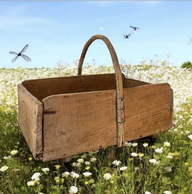 Ancien et Grand panier en bois artisanal, une véritable pépite de campagne ! - Photo 1/4