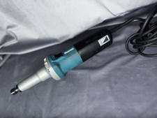 Makita Geradschleifer GD0800C 750W kaum Betriebsstunden