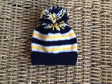 BRAND NEW HAND KNITTED NAVY,WHITE  YELLOW STRIPED POM POM HAT IN UNISEX NEWBORN